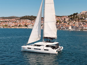 Lagoon 50 „Zuzo 1ST“ – fotka 1