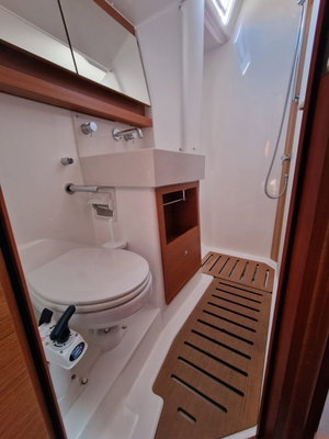 Dufour 530 „Albus“ – fotka 9