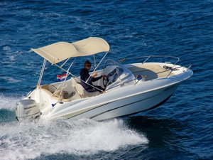 Beneteau Flyer 550 „SUNdeck“ – fotka 1