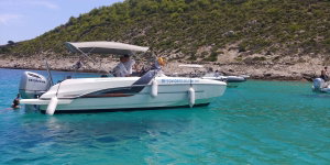 Beneteau Flyer 7.7 SUNdeck „SPACEDeck“ – fotka 14
