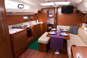 Oceanis 43