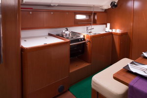 Oceanis 43