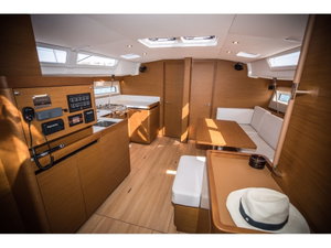 Sun Odyssey 490 „MAD KISS“ – fotka 3