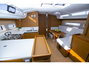 Sun Odyssey 440 „ENDEAVOUR“ – fotka 2