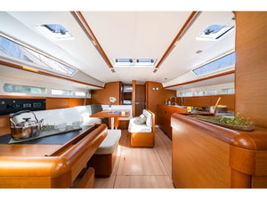 Sun Odyssey 519 „JUICY LUCY“ – fotka 6