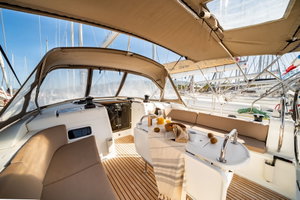 Sun Odyssey 519 „JUICY LUCY“ – fotka 5