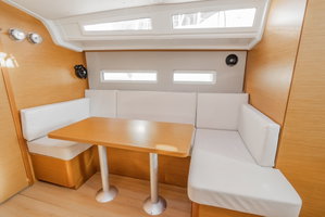 Sun Odyssey 410 „SALTY“ – fotka 6