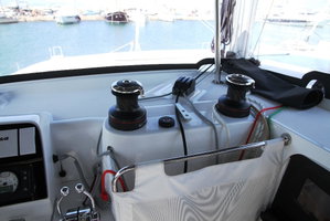 Lagoon 42 „GEORGE A“ – fotka 4