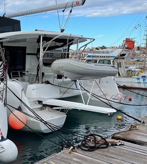 Lagoon 42 „GEORGE A“ – fotka 3