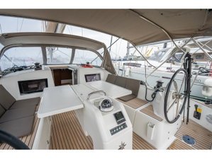 Sun Odyssey 410 „KALLISTO“ – fotka 1