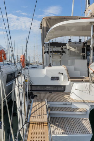 Lagoon 42 „DAY ONE“ – fotka 3