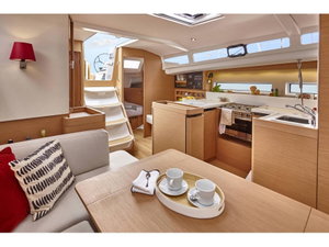 Sun Odyssey 440 „NIMERTIS“ – fotka 2