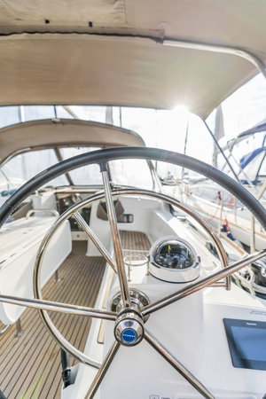 Sun Odyssey 519