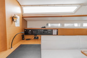 Sun Odyssey 519