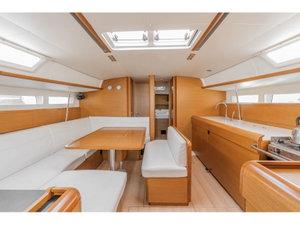 Sun Odyssey 519