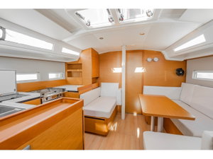 Sun Odyssey 410 „HIGH TIME“ – fotka 21
