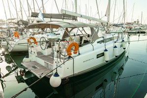 Sun Odyssey 410 „TENTO“ – fotka 3