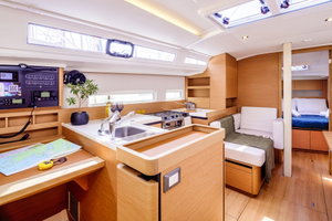 Sun Odyssey 410 „BARRACUDA“ – fotka 5