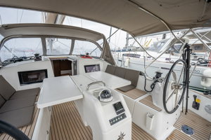 Sun Odyssey 410 „DELLA GRAZIA“ – fotka 3