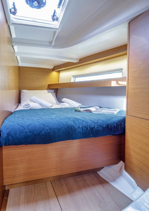 Sun Odyssey 440 „THOUSAND SUNNY“ – fotka 8