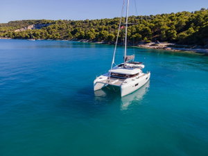 Lagoon 42 „FIND US“ – fotka 1