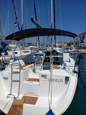 Oceanis 331 „GRDELIN“ – fotka 3