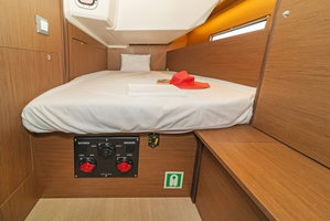Oceanis 40.1 „Roza“ – fotka 4