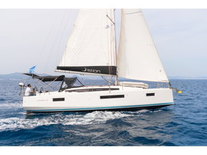 Sun Odyssey 410 „Nami“ – fotka 1