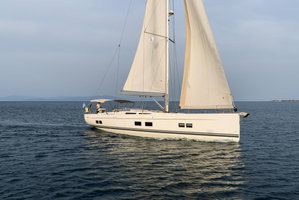 Hanse 588 „Amadea (ONLY SKIPPERED)“ – fotka 11