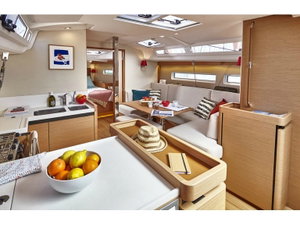 Sun Odyssey 440 „Ondeck“ – fotka 3