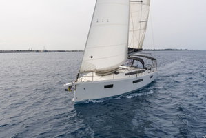 Sun Odyssey 410 „Geva X“ – fotka 6