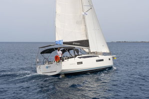 Sun Odyssey 410 „Geva X“ – fotka 9