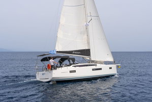 Sun Odyssey 410 „Geva X“ – fotka 11