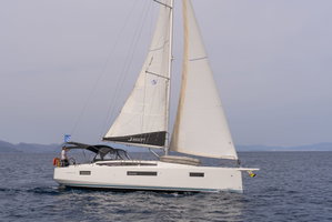 Sun Odyssey 410 „Geva X“ – fotka 7
