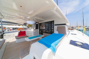 Lagoon 42 „White Waves“ – fotka 6