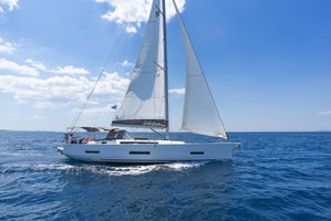 Dufour 530 „Dimpa“ – fotka 17