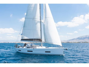 Dufour 530 „Dimpa“ – fotka 1