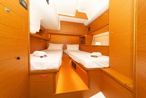 Dufour 530 „Dimpa“ – fotka 6