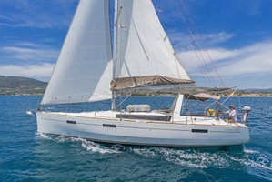 Oceanis 45 „Quantum“ – fotka 8