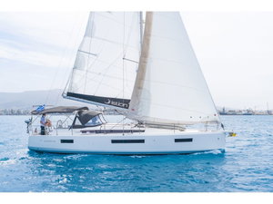 Sun Odyssey 440 „Lefkippi“ – fotka 1