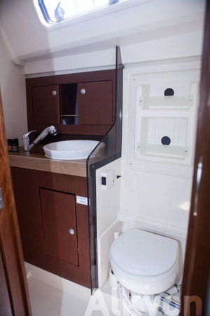 Hanse 345