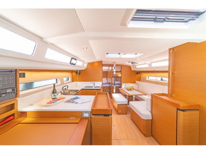 Sun Odyssey 440 „Mike Charlie“ – fotka 2