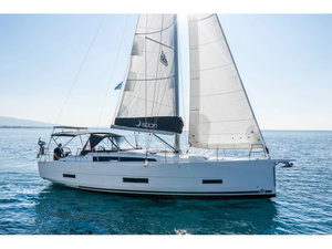 Dufour 390 „Agnes“ – fotka 1