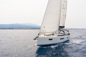 Sun Odyssey 410 „Aella“ – fotka 5