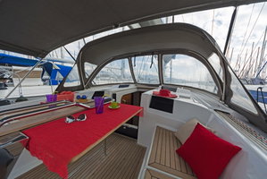 Hanse 415 „Kuro Siwo“ – fotka 16