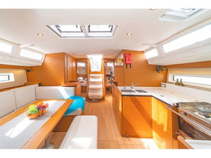 Sun Odyssey 490 „Goldfish“ – fotka 2