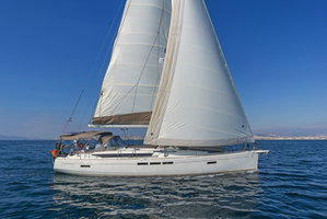 Sun Odyssey 519 „Eva“ – fotka 12