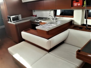 Oceanis 51.1 „Aeolian Muse“ – fotka 4