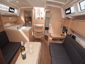 Bavaria Cruiser 34 Style „Aston“ – fotka 3