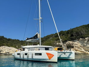 Lagoon 46 „Selene | A/C generator watermaker“ – fotka 1